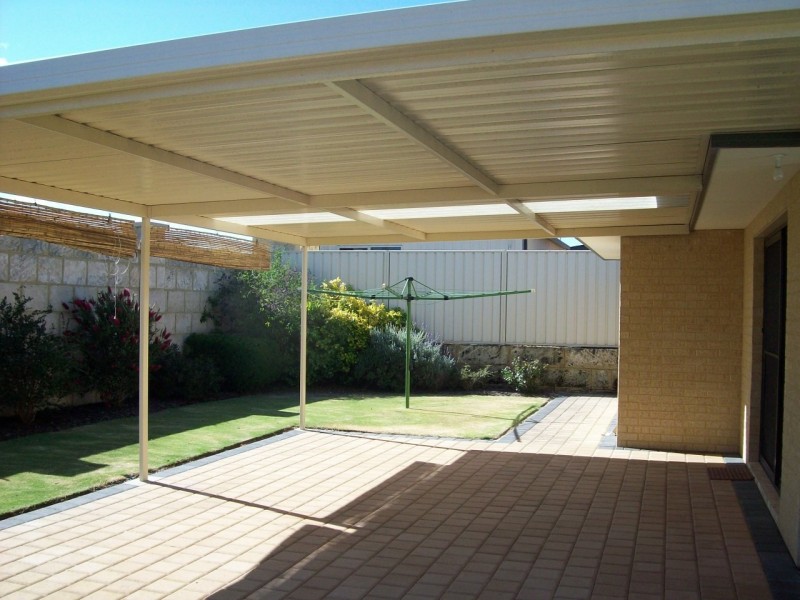 34 The Lakes Boulevard, Jandakot WA 6164