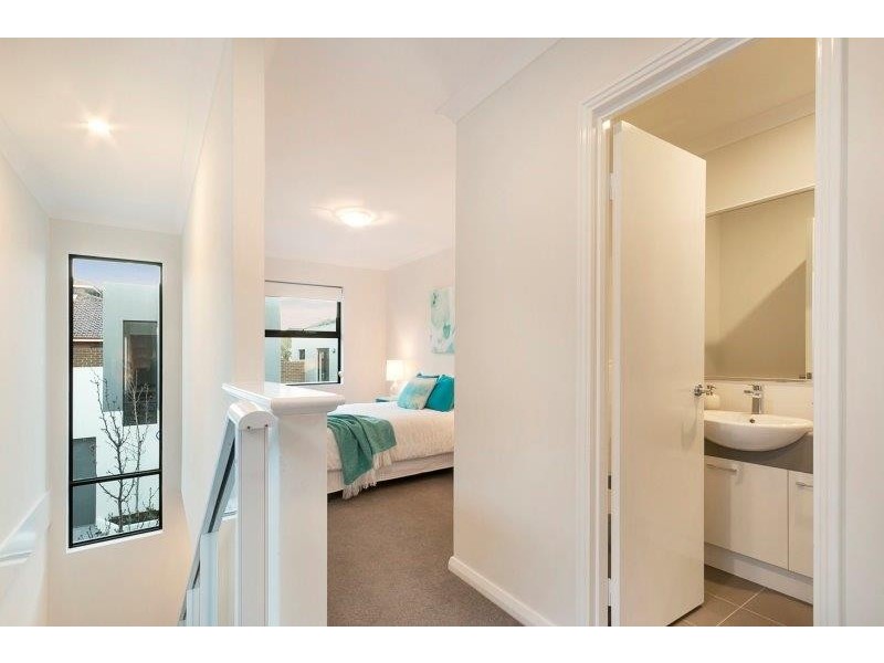 10/197 Clontarf Road, Hamilton Hill WA 6163