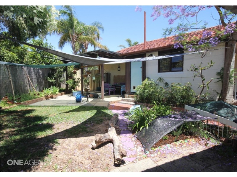 18 Cutts Street, Hamilton Hill WA 6163