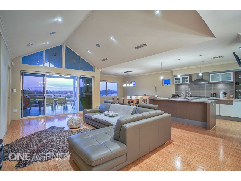 62 Birkett Ave, Beeliar WA 6164