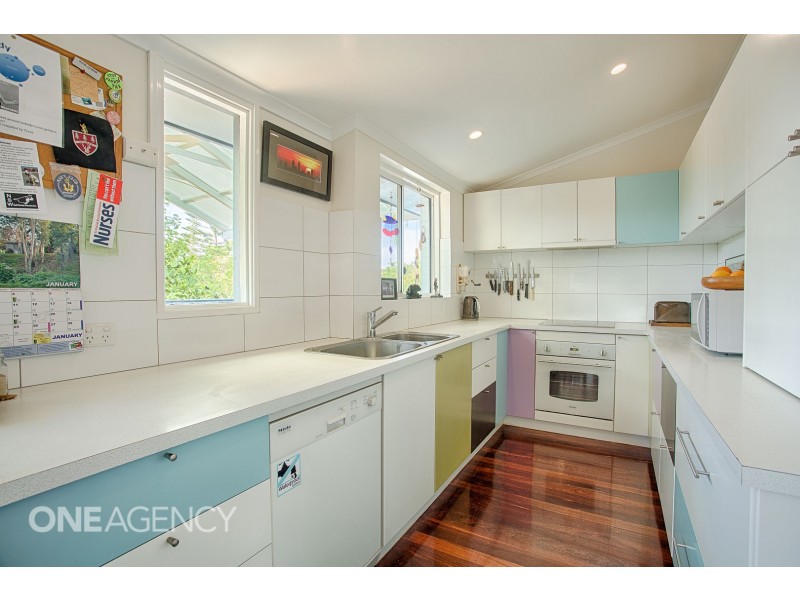 62 Samson Street, White Gum Valley WA 6162