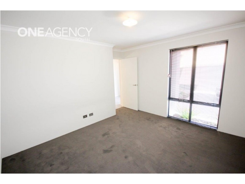 22b Ives Street, Hamilton Hill WA 6163