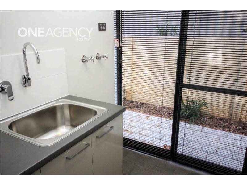 22b Ives Street, Hamilton Hill WA 6163