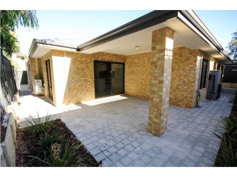 22b Ives Street, Hamilton Hill WA 6163