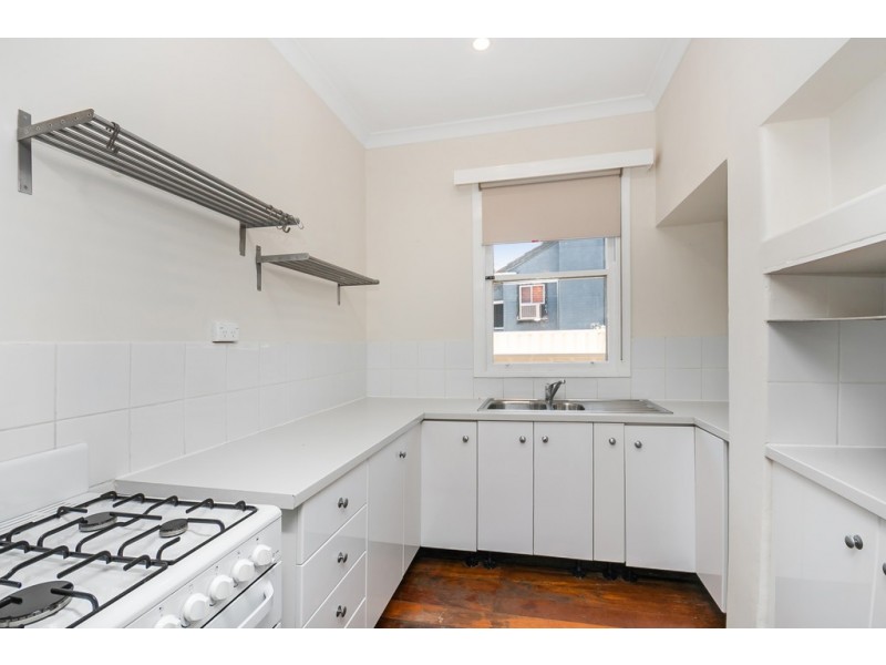 7 Holmes Place, Hilton WA 6163