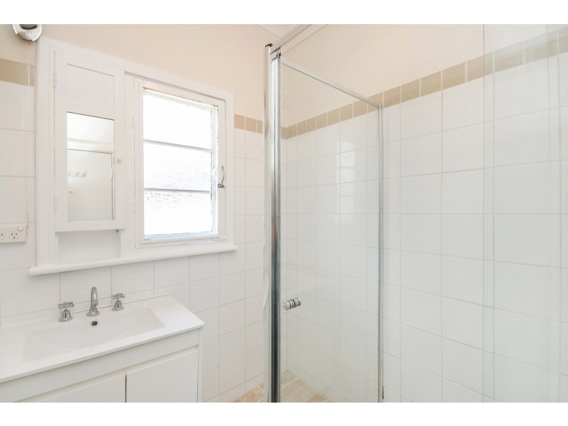 7 Holmes Place, Hilton WA 6163