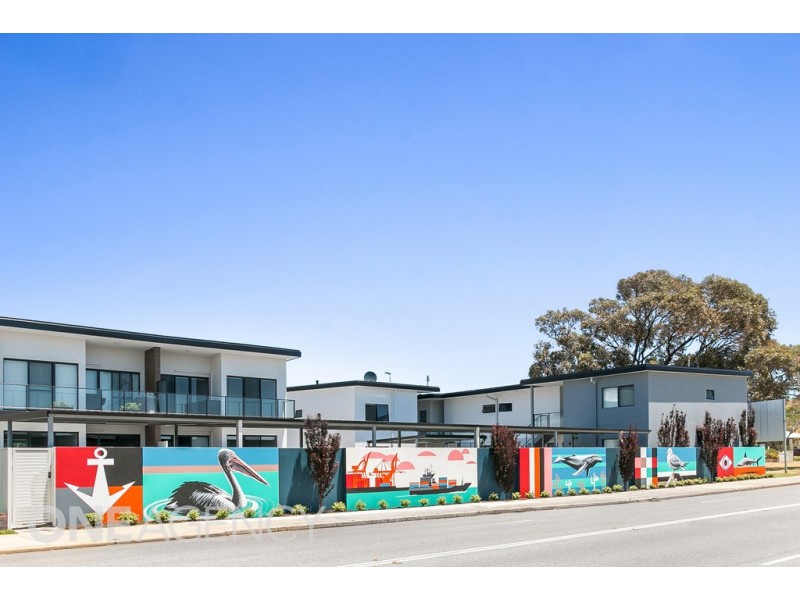 14 Davilak Ave, Hamilton Hill WA 6163