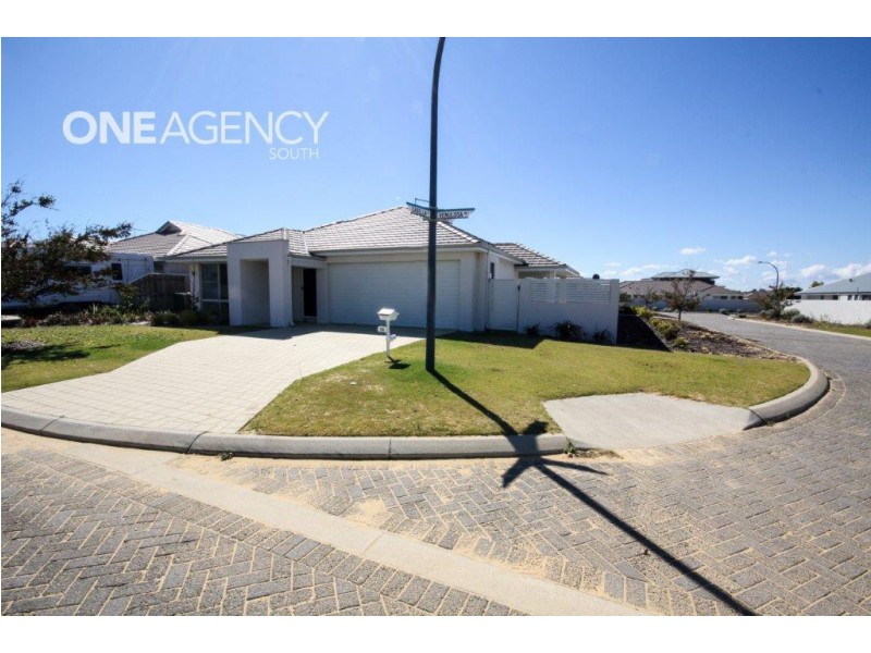 14 Venulosa Avenue, Halls Head WA 6210
