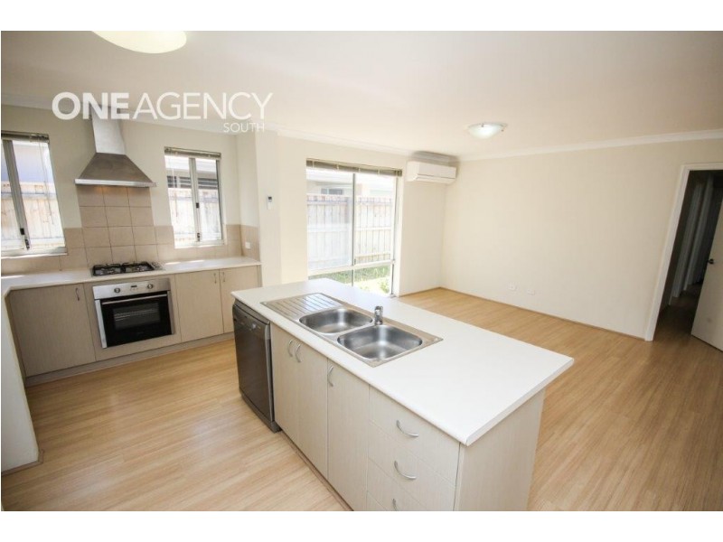 14 Venulosa Avenue, Halls Head WA 6210