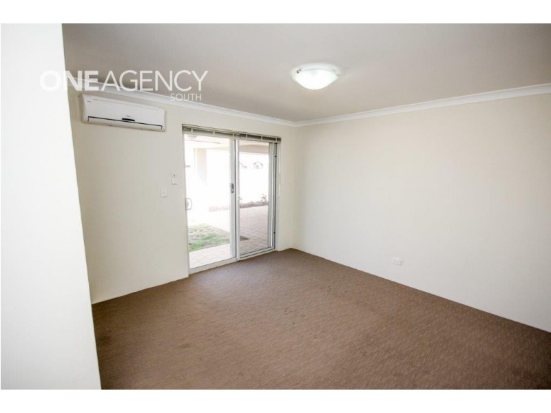 14 Venulosa Avenue, Halls Head WA 6210