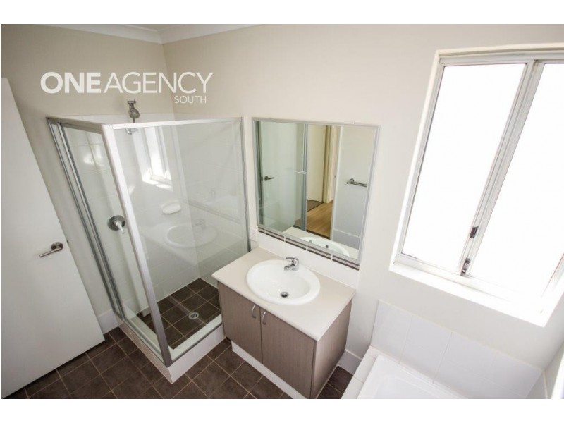 14 Venulosa Avenue, Halls Head WA 6210