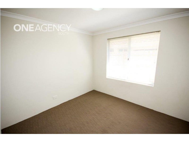 14 Venulosa Avenue, Halls Head WA 6210