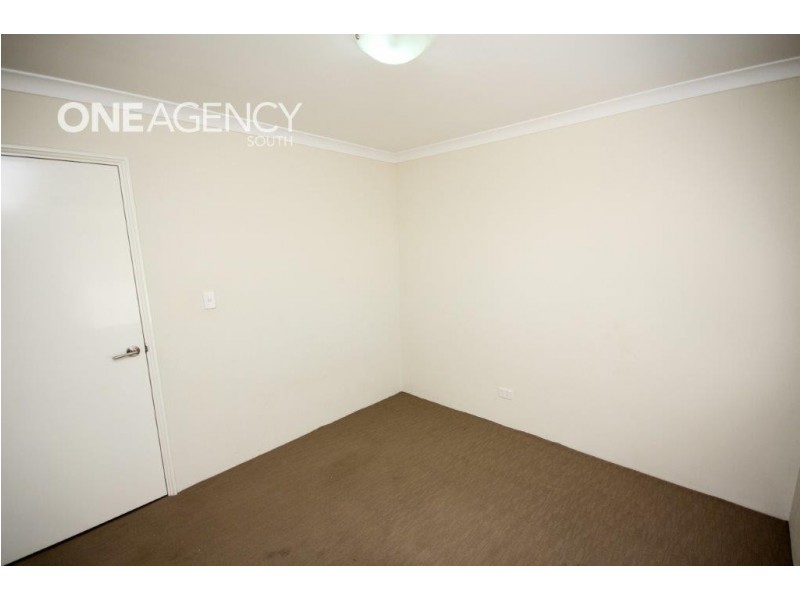 14 Venulosa Avenue, Halls Head WA 6210