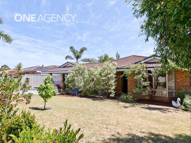 12 Hamlet Court, Bibra Lake WA 6163