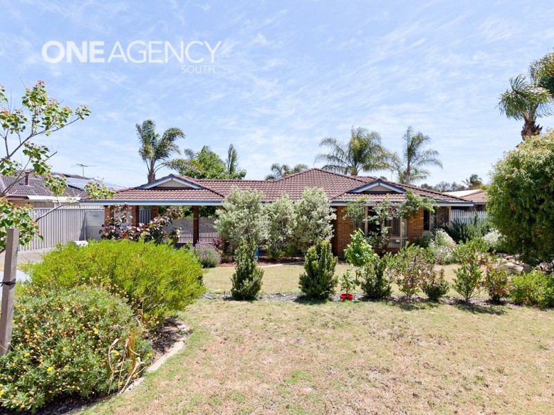 12 Hamlet Court, Bibra Lake WA 6163