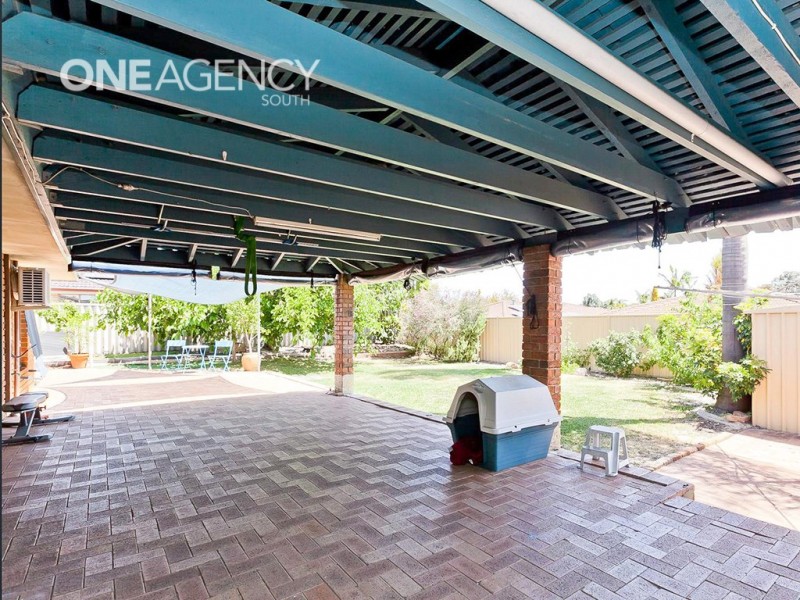 12 Hamlet Court, Bibra Lake WA 6163