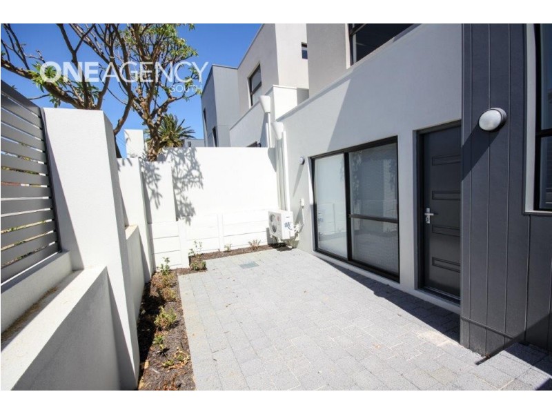 1/197 Clontarf Road, Hamilton Hill WA 6163