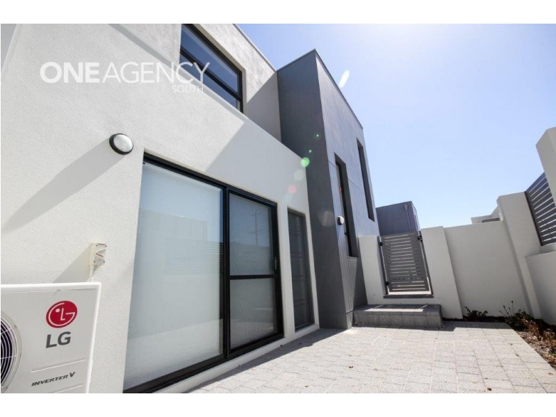 1/197 Clontarf Road, Hamilton Hill WA 6163