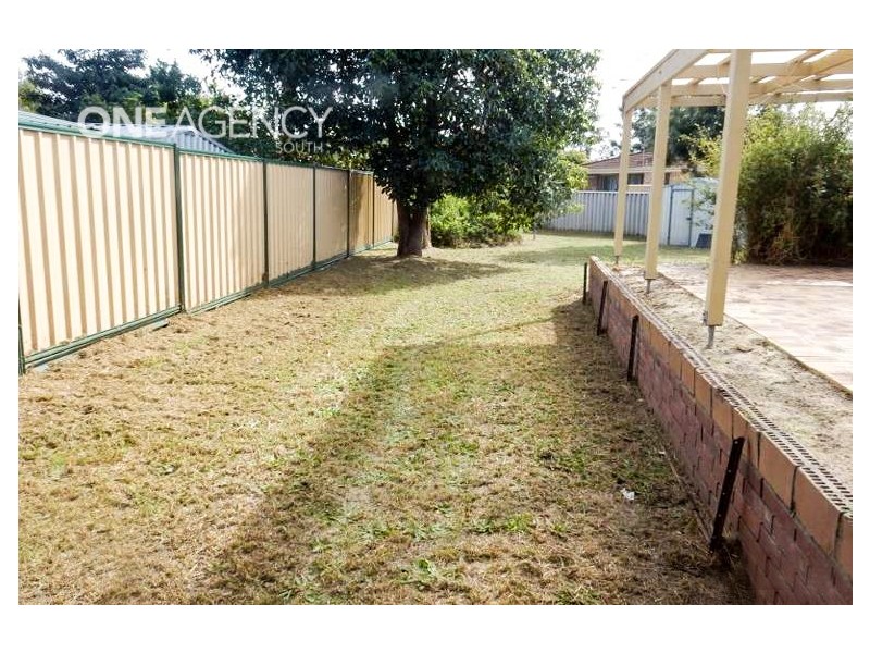 5 Watkinson Court, Seville Grove WA 6112