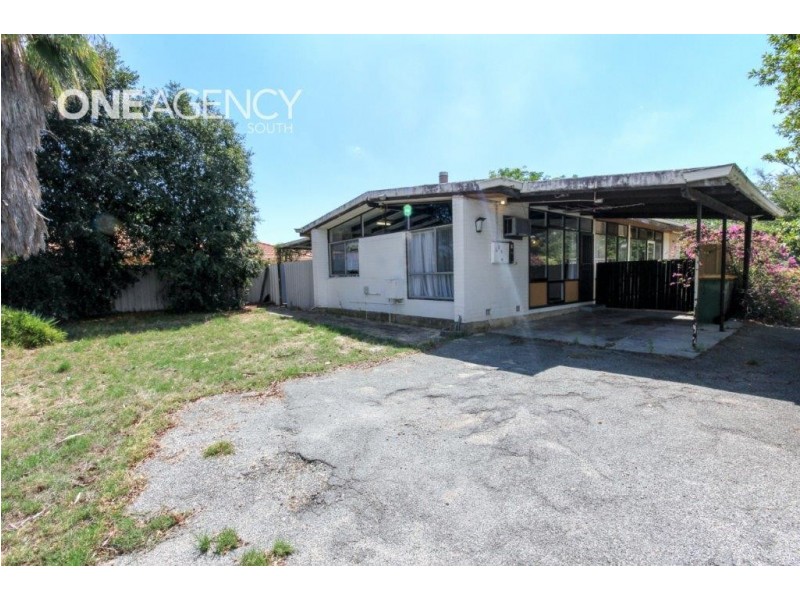 60 Strickland Road, Ardross WA 6153