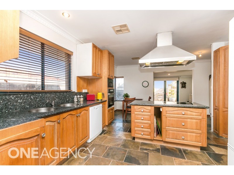 34 Moran Court, Beaconsfield WA 6162