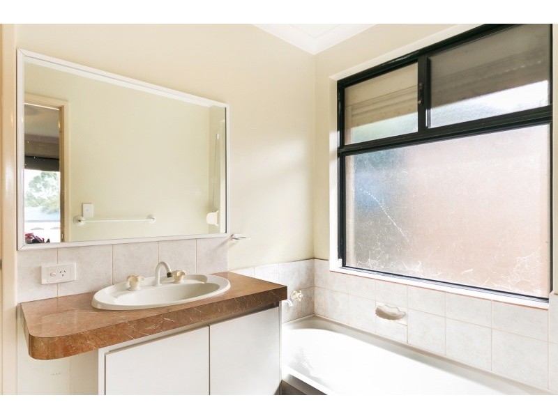 3 Ranunculus Court, Beeliar WA 6164