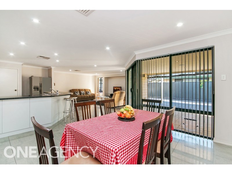 13 Coppito Circle, Beeliar WA 6164