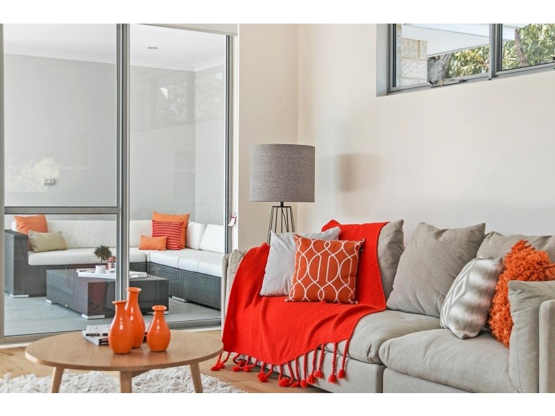 15 Emilia Street, Coolbellup WA 6163