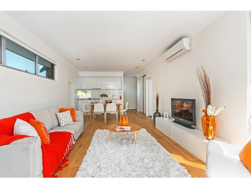 15 Emilia Street, Coolbellup WA 6163