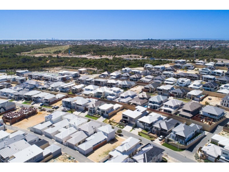 12 Wanstead Street, North Coogee WA 6163