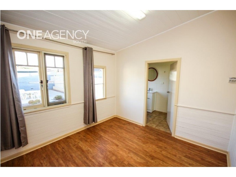 15 South Street, South Fremantle WA 6162