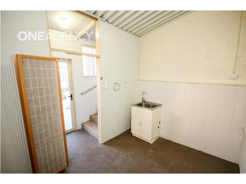 15 South Street, South Fremantle WA 6162