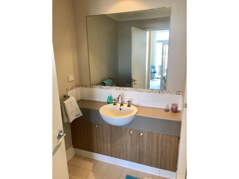 17/105 Wentworth Parade, Success WA 6164