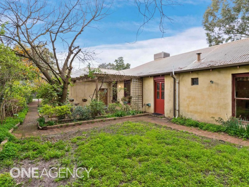 27 Sellenger Avenue, Samson WA 6163