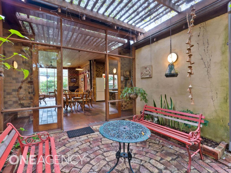 27 Sellenger Avenue, Samson WA 6163