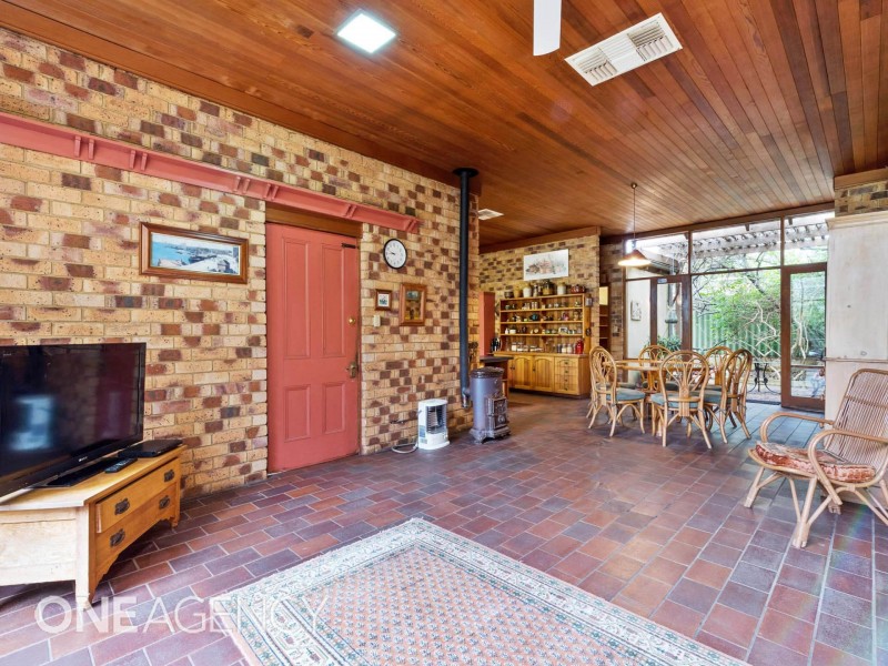 27 Sellenger Avenue, Samson WA 6163