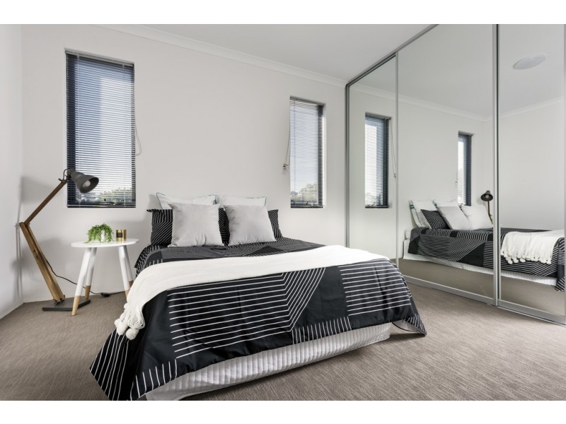 31/7 Juliet Road, Coolbellup WA 6163