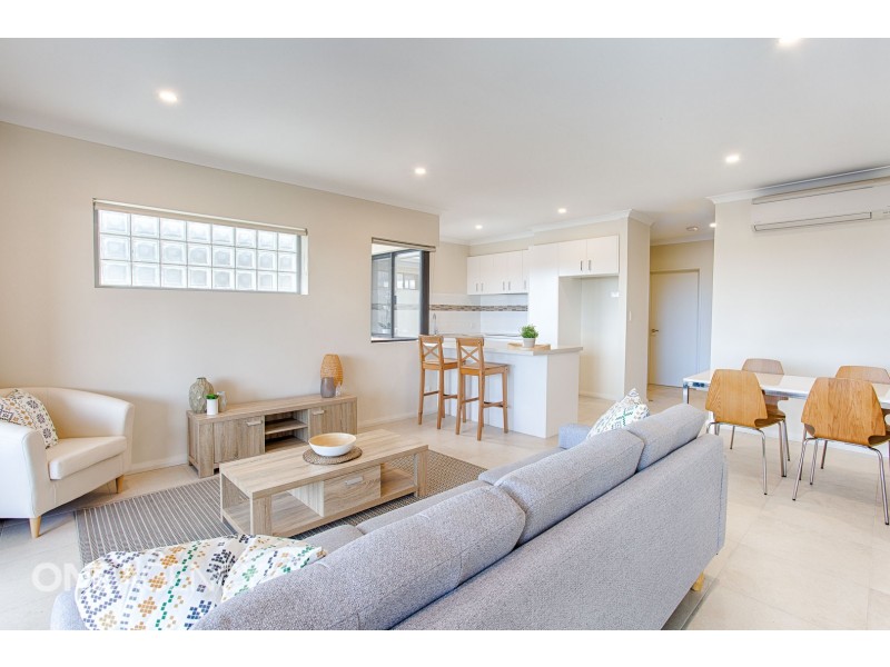 14/7 Birdwood Road, Melville WA 6156