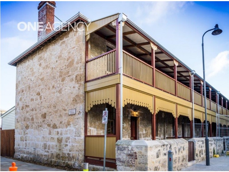 17 Henderson Street, Fremantle WA 6160