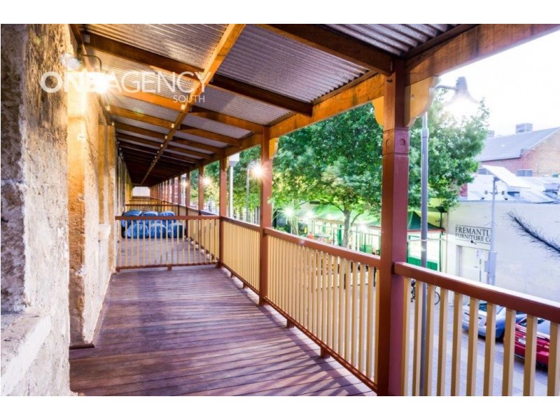 17 Henderson Street, Fremantle WA 6160