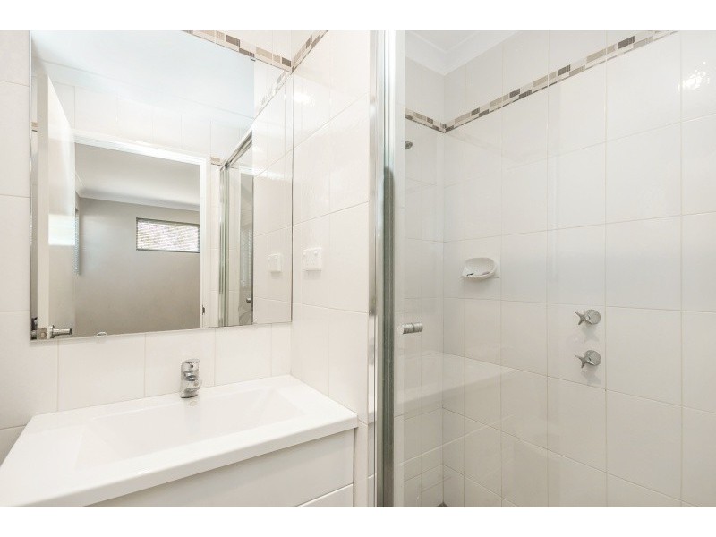 4 Magnet Close, Munster WA 6166