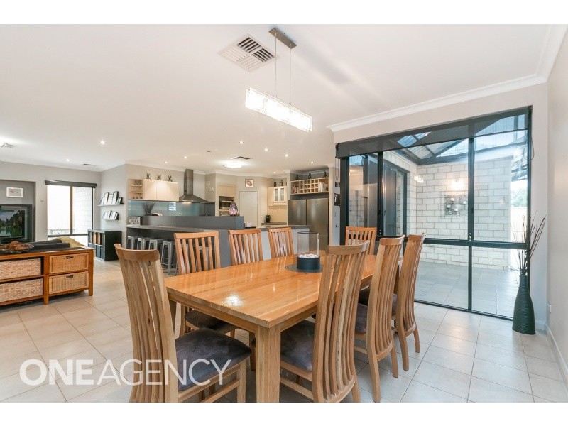 4 Friarbird Terrace, Beeliar WA 6164
