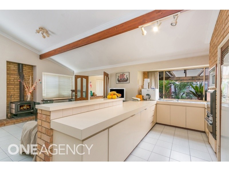 25 Heatherlea Parkway, Leeming WA 6149