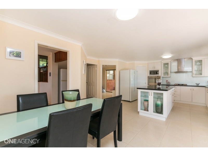 2 Bovell Gardens, Leeming WA 6149