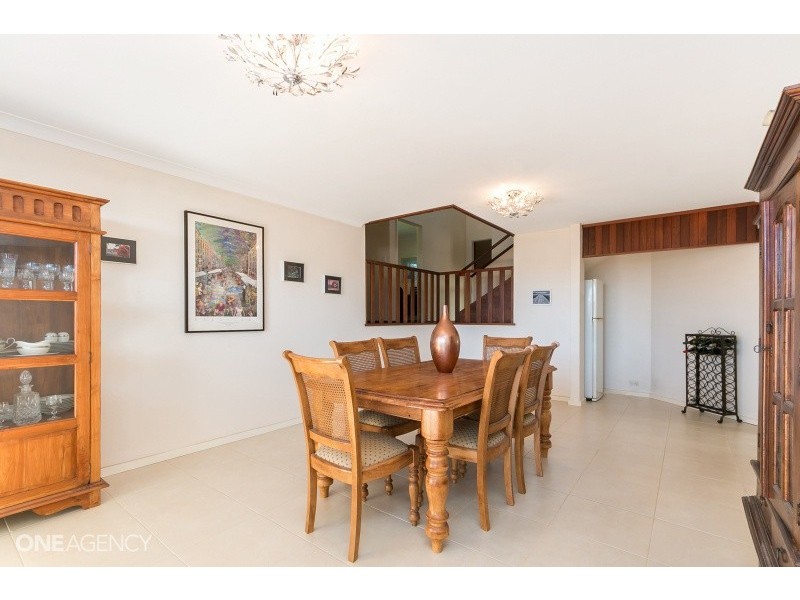 2 Bovell Gardens, Leeming WA 6149
