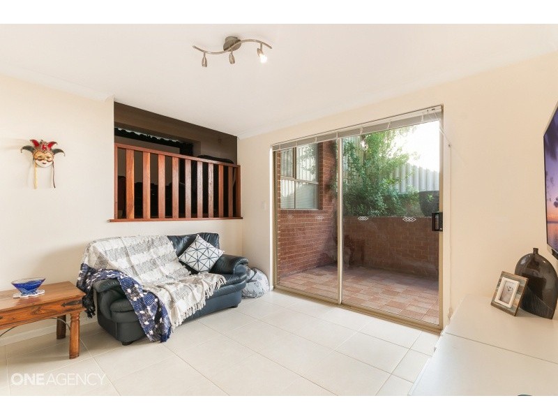 2 Bovell Gardens, Leeming WA 6149