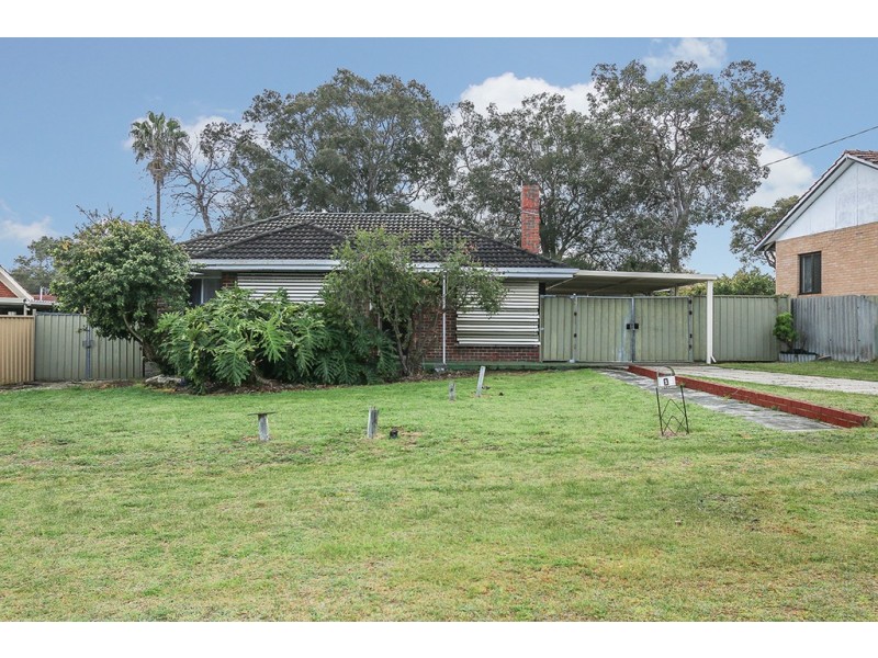18 Williams Road, Coolbellup WA 6163