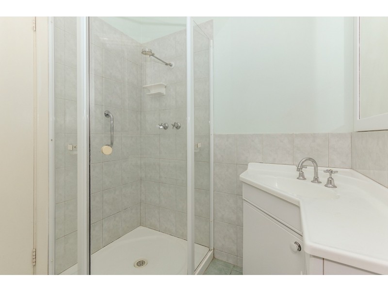 18 Williams Road, Coolbellup WA 6163