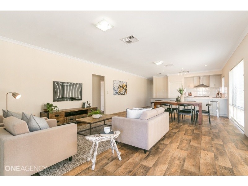 4 Heronwood Glade, Harrisdale WA 6112