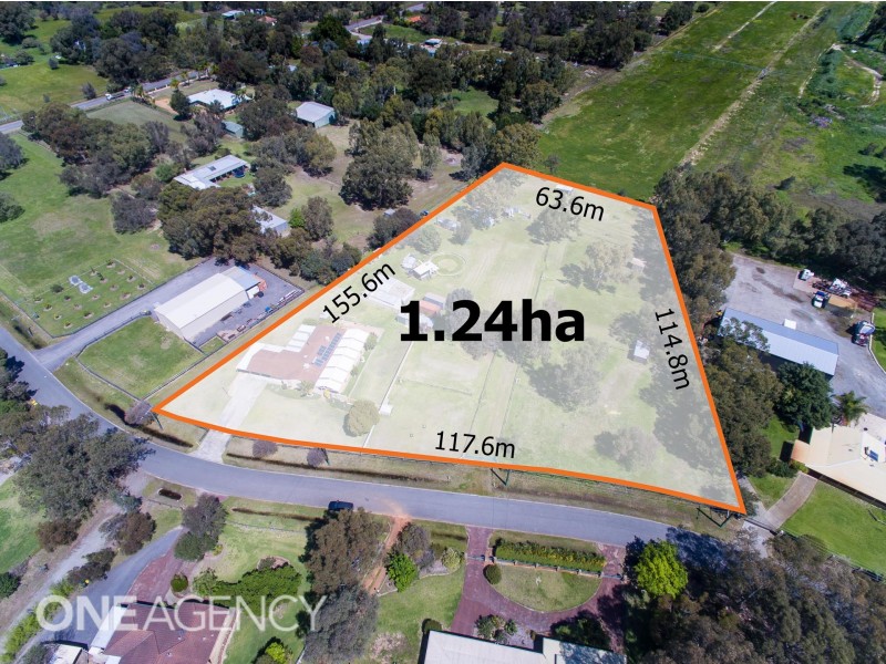 23 Courtney Place, Wattle Grove WA 6107